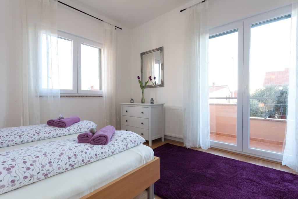 Apartments Lara & Luka Zadar Rum bild